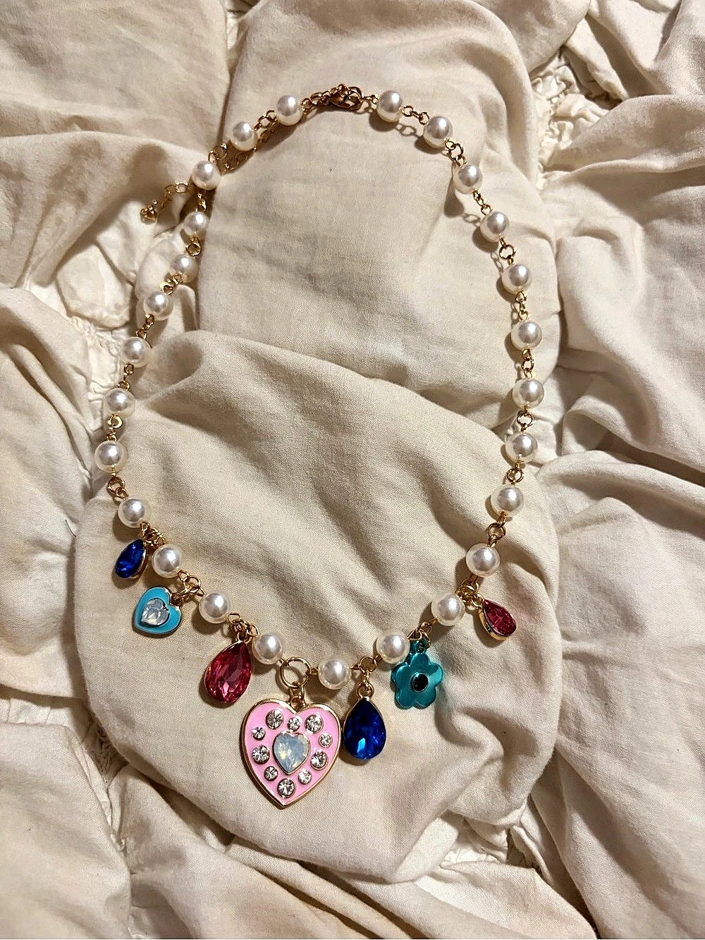 Pearl Charm Necklace in Gold & Pink Like New